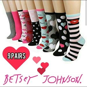 Betsey Johnson Valentine Crew Sock Gift Set